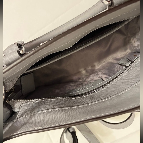 Michael Kors mini satchel - Picture 8 of 9